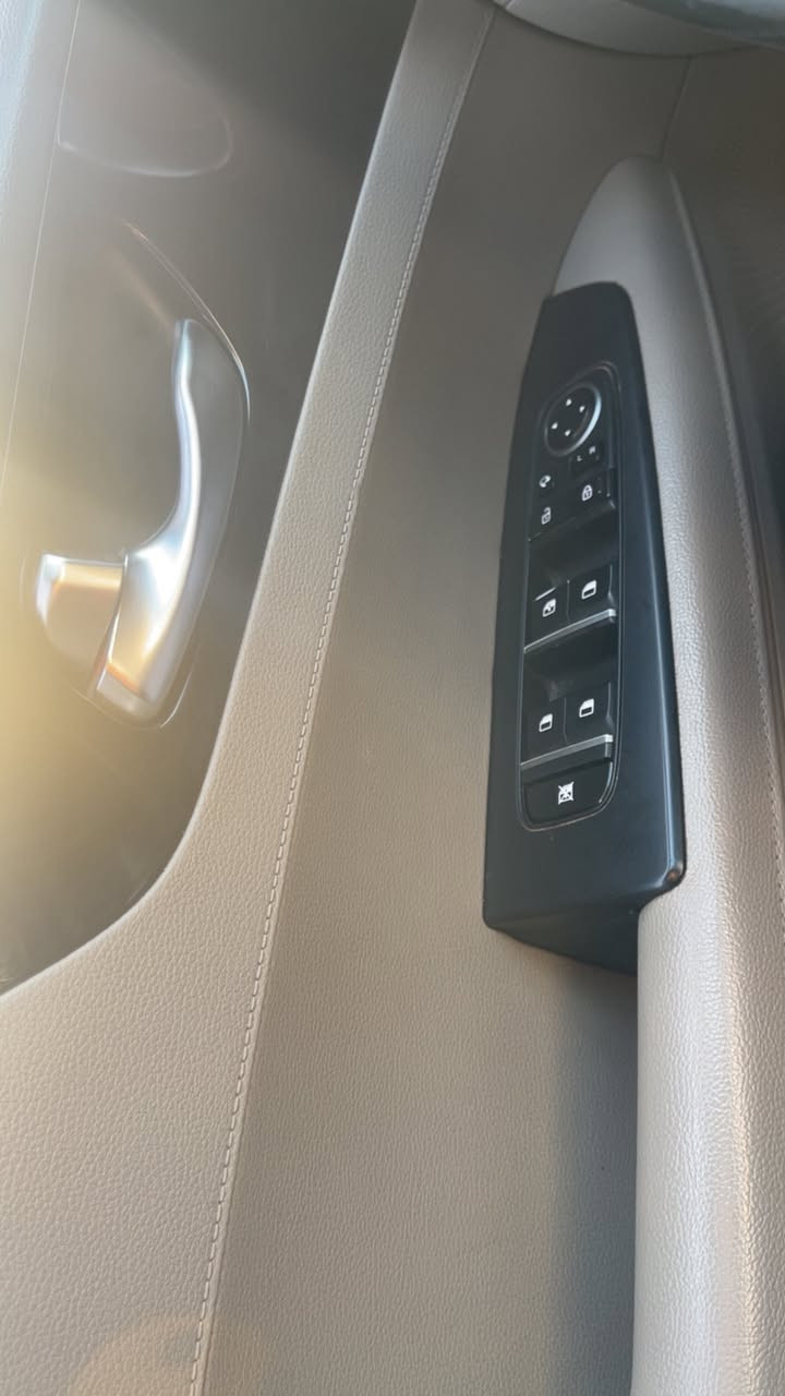 كيا سيراتو ٢٠١٩ خليجي مكفولة 

مكفوله من كلشي السياره جديده
الموصفات فول عدا الفتحه
بصمه تشغيل + بصمات ابواب
تشغيل عن بعد.     جنطه ذكيه تفتح عنده القتراب
محرك ٢٠٠ اقتصادي بدون ادوانز
فول تحكم استيرن     كراسي قلاب خلفيه
حساس امامي دكمه    + حساس خلفي
ي      + الارضيه جلد
مري شفط      + اشاير مري + نظام ترحيب
      ماشيه 126 k
        تبريد قطعتين
كروس سرعه.        دبل ايرباك.    رقم بغداد  
خمسه ويل كب.   سبير جديد ما مستعمل  تخم تاير جديد 
لد امامي.     + لد خلفي
السعر  148 بيه مجال بسيط 
هاتف.  ***********
الرمادي مركز المدينة
