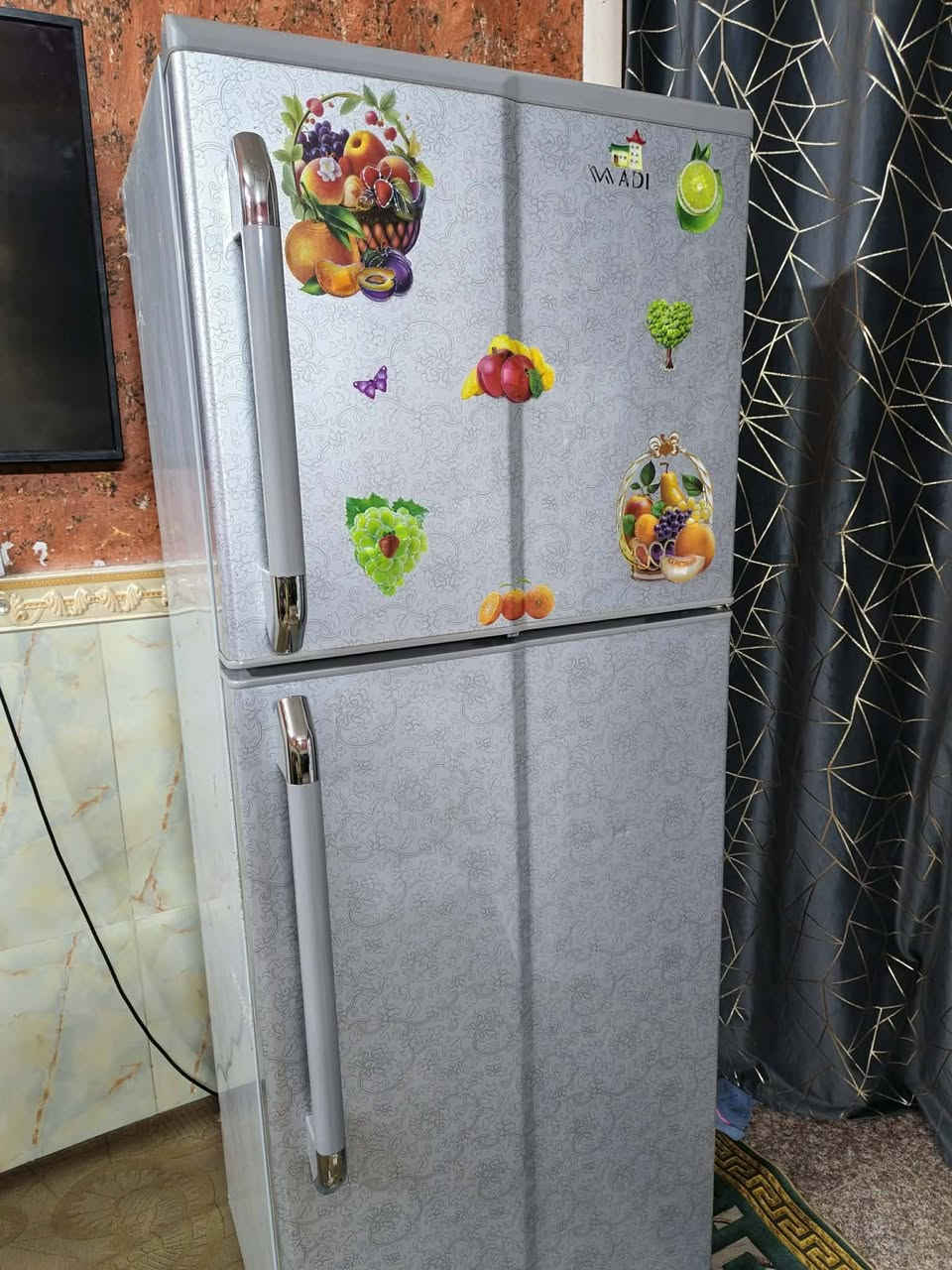 ثلاجة ماركة (ميديا لون مييز ) مضلع بواري نحاس فريز خارجي نضام تجميد وبيها جهاز حمايه من الشركة ارقه ثلاجه حجم (14) قدم  تجميد درجة اولئ نضافه 90 بالمية داخل نضيف فول مال بيت ضمان اسبوع شرط التجميد السعر مع  التوصيل  ( 300) داخل بغداد حصرا متوفر توصيل كل مناطق بغدادد


**إذا كنت صاحب هذا الإعلان وتريد حذفه لأي سبب، رجاءا أرسل رسالة إلى الدعم الفني**