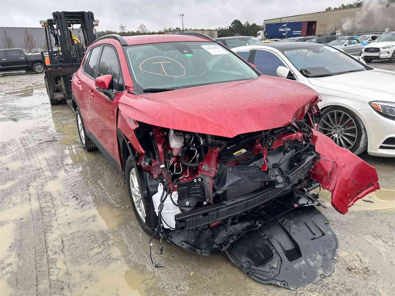 السلام عليكم
كورلا كروز 2022 بانزين 
مواصفات Le
رقم بغداد 
حادث موضوح بالصور 
طبعًا السيارة بدون إي قطعه تبديل كلشي راجع على وضعه
ماشيه 63 كيلومتر 
مكان السياره بابل المسيب
***********
