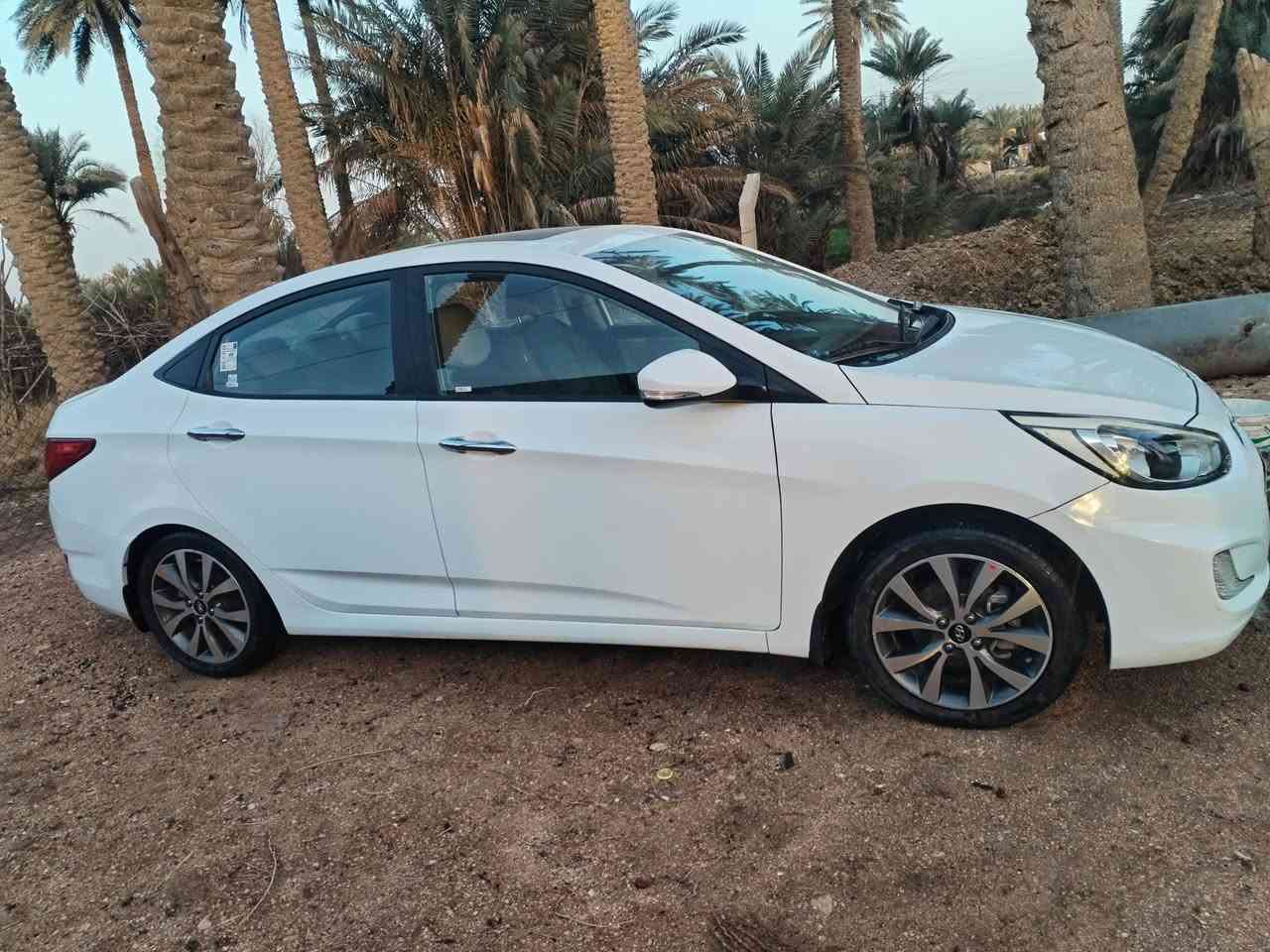 سياره للبيع نوع اكسنت موديل 2016 مكينه 1600فول مواصفات كفاله عامه رقم. جديد مكاني ديوانيه حي الحضاره السياره ماشيه 120الف الاستفسار اكثر يرجو الاتصال برقم ***********
