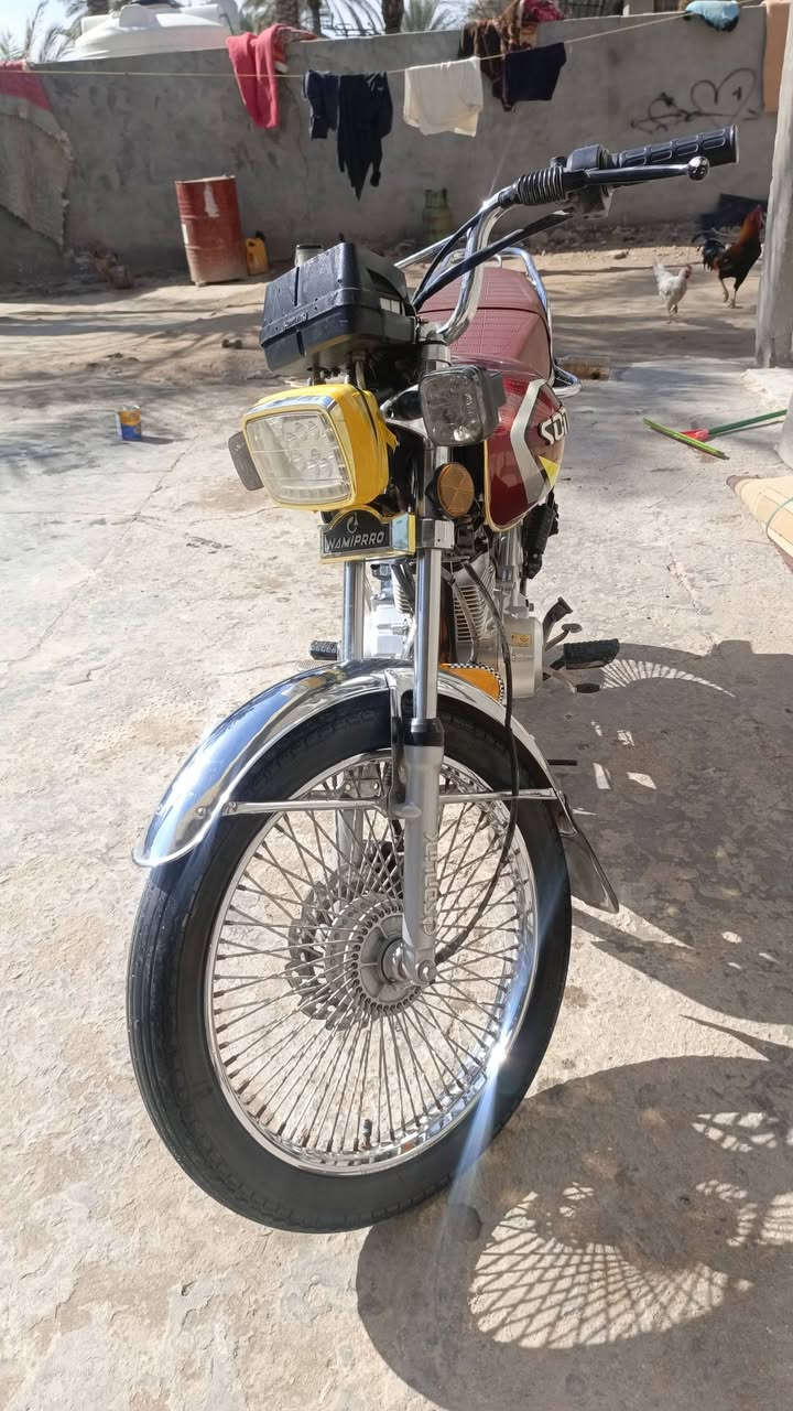 السلام عليكم دراجه تايكر للبيع موديل 2023 مكفول كفاله عامه مكينه برغي واحد مامفتوح  اناره كلها شغاله اوراق سكنر المكان كربلاء طويريج قرب قطعت بنات الحسن ع السعر خاص ***********///***********
