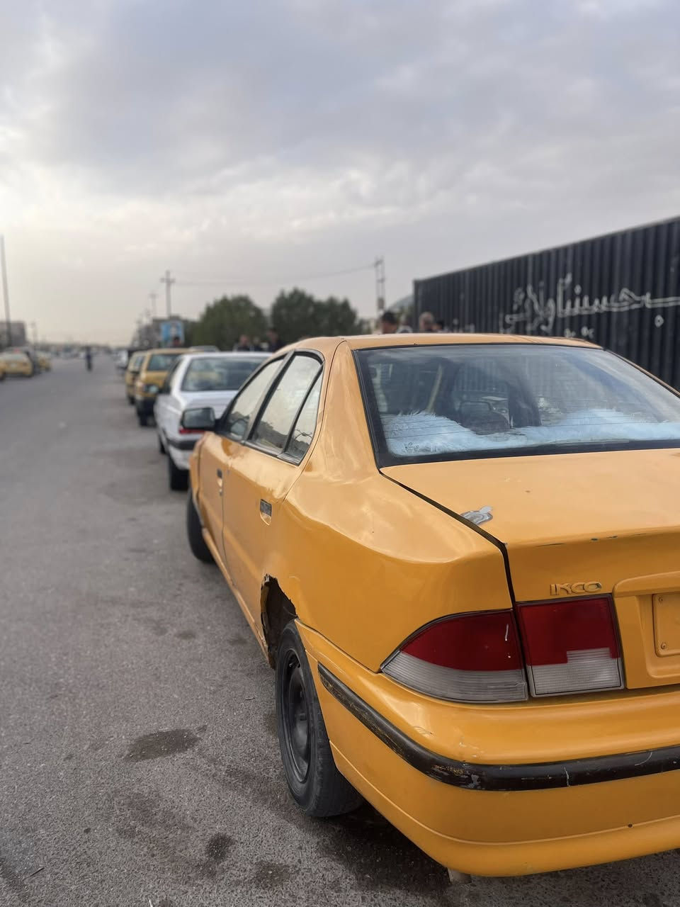 السلام عليكم سمند 2010 السعر 13 ورقه بصره رقم الهاتف: ***********
