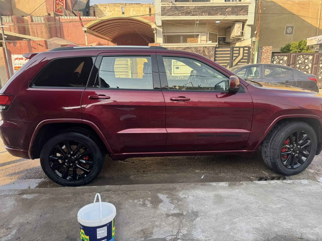 السلام عليكم 
جيب لاريدو (اربيل باسمي)
موديل 2020 امريكي
المواصفات:
بلاك توب
كشنات تدفئه امامي  
ستيرن تدفئه
فتحه
جنطه كهرباء
حساس ايقاف تلقائي خلفي
بجم كبس
الحادث دعاميه خلفيه (صور الحادث متوفرة) 
السعر 275 $
للتواصل ***********
