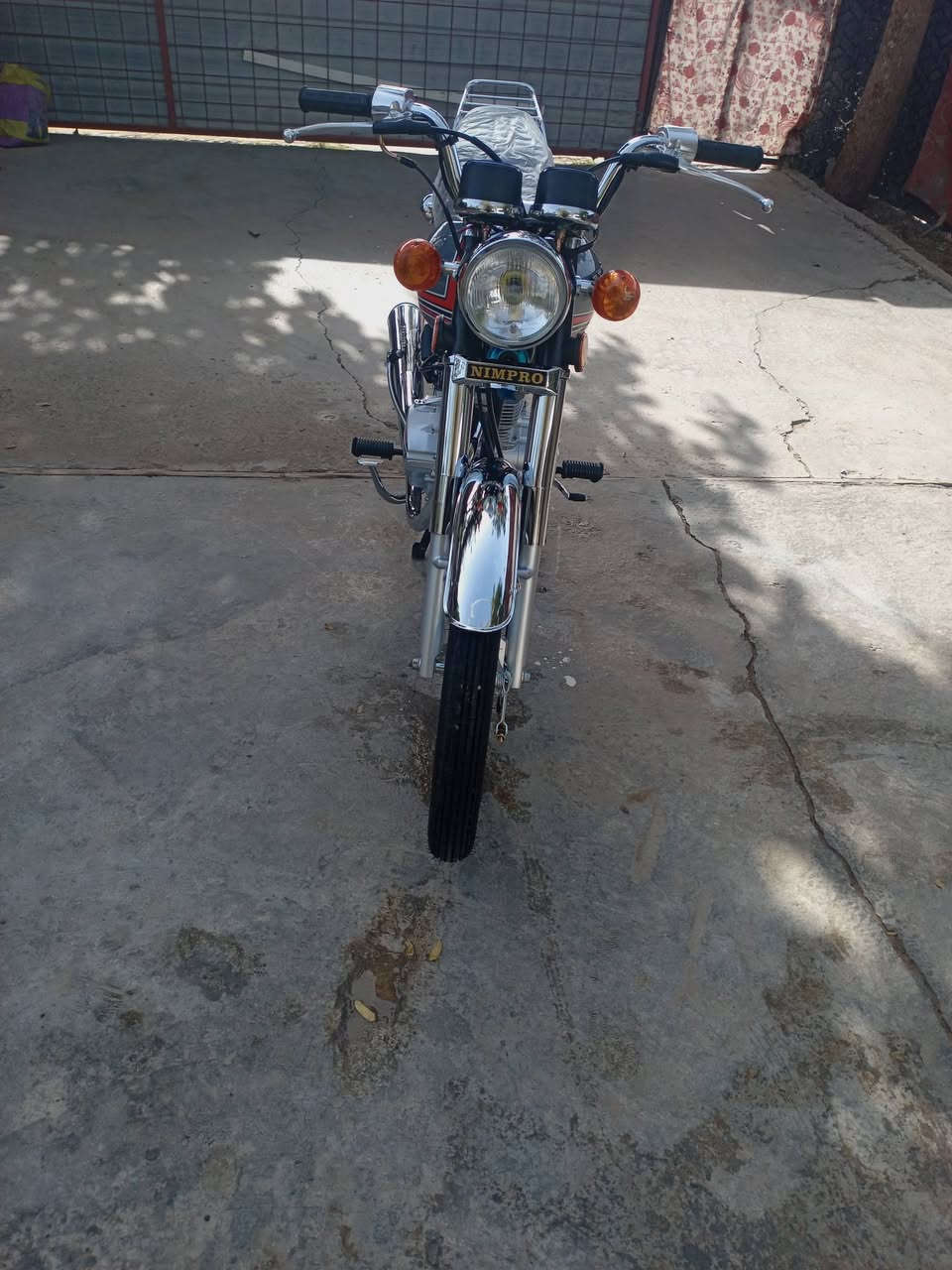 سلام عليكم موطور نامة للبيع موديل 27 كفاله عامه السعر 875وبيه مجال او مراوس بسيفان العنوان ديالى بعقوبة ***********
