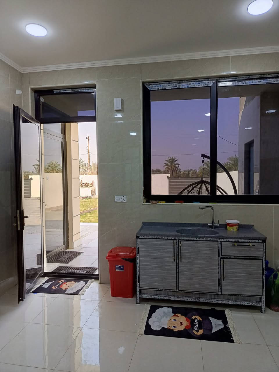 السلام عليكم
مزرعة ارض الآمال الدورة عرب جبور مجمع السفير يتوفر حجز يوم الخميس والجمعة استفسار ***********
