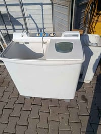 غساله للبيع أخو الجديد ياباني أصلي هيتاشي 11كيلو حجم كبير بشرط سعر 100...