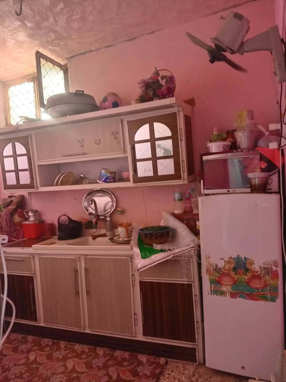 بيت مساحه ٩٠ متر مربع البيت ركن سقف صب الأساس تجعيب منطقه راقيه جدا بيت بي غرفه النوم وصاله ومطبخ وحمام مكشوفه البيت كاشي جديد وبورك ركن قرب مدرسه الكوفه الاهليه شارع مطار جديد أو شارع حوزه اول ماتدخل سعر 20 وبي مجال


**إذا كنت صاحب هذا الإعلان وتريد حذفه لأي سبب، رجاءا أرسل رسالة إلى الدعم الفني**