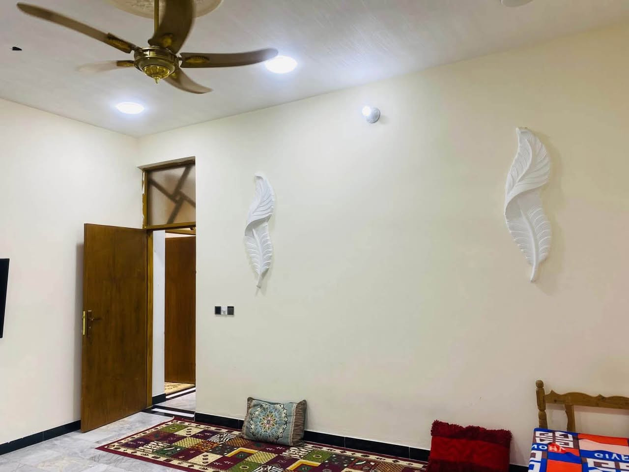 يا الله سلام 🙋 وعليكم بيت 🏠 تجاري البيع بغداد الحسينه

موقع📍البيت 🏠 بل خدمت قرب دار العراس البيت بي فرن 

مال صمون وبي سواق  ✅ لبنه ماله سنه 2025 بي 6 غرف 

لرضيه مرمر  ✅ ولبنه ماله درجه اوله خير من الله شهد 🏠

العرض الخاص هذه البيت يم مكتب سجاد الكعبي ✅

          📞تصال عله رقم ☎️ ***********
