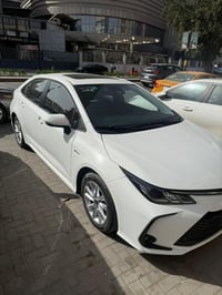 كورلا شكل الخليجي 2025 مكفوله كفاله عامه  ماشيه 5000 و شويه  رقم بغداد...