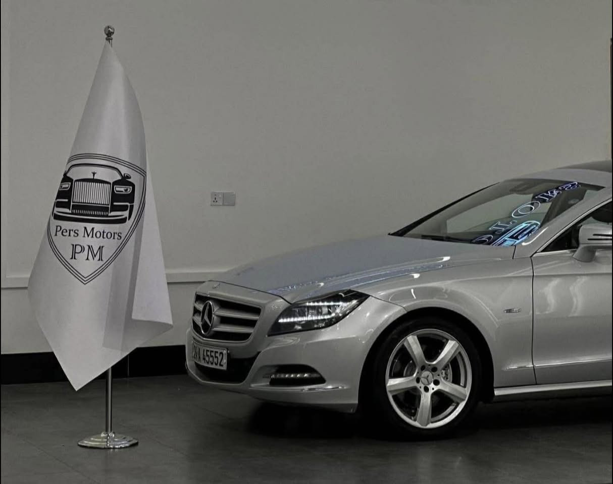 💵💵لمعرفة السعر:: اترك تعليق💵💵

السلام عليكم
مرسيدس بينز CLS-350
موديل 2012 نظيفة جدا السيارة وكالة باجكر 6 سلندر كير و 
محرك ماشاء الله مكفول  

السيارة ماشية ١٦٠ الف ميل 

ضرر السيارة ربع الباب مع ربع الجاملغ الخلف السايق فقط.

سنوية و هزه  و تحويل بشرط 
مكان السيارة بغداد الزعفرانية 

***********
