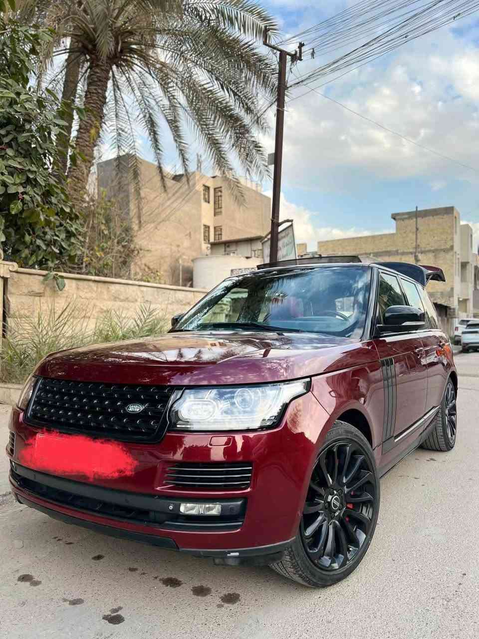 السلام عليكم رانج روفر فوك موديل 15 بيه صبخ بقبق الجنطه ماشيه 156 سعر 22. وبيه مجال استفسار اكثر ***********
