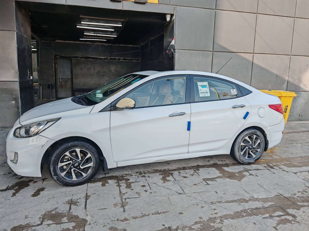 سلام عليكم شباب
اكسنت ٢٠١٥ خليجي كير at محرك دوش ١٦٠٠ سياره مال بيت وممتعوبه بسمي السياره هزه جديد سنويتها ساقطه وتجديدها عليه رقم بغداد انكليزي بيها تبديل قبق صندوك وعينك ميزانك السياره حلوه ونظيفه
سعرها ١٠٣ وبيها مجال قليل
مكاني الاعظميه
***********
