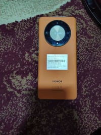 مبايل هنراكس9رام12×8 للبيع الذاكره  256سعر275بي مجال قليل 07508051625