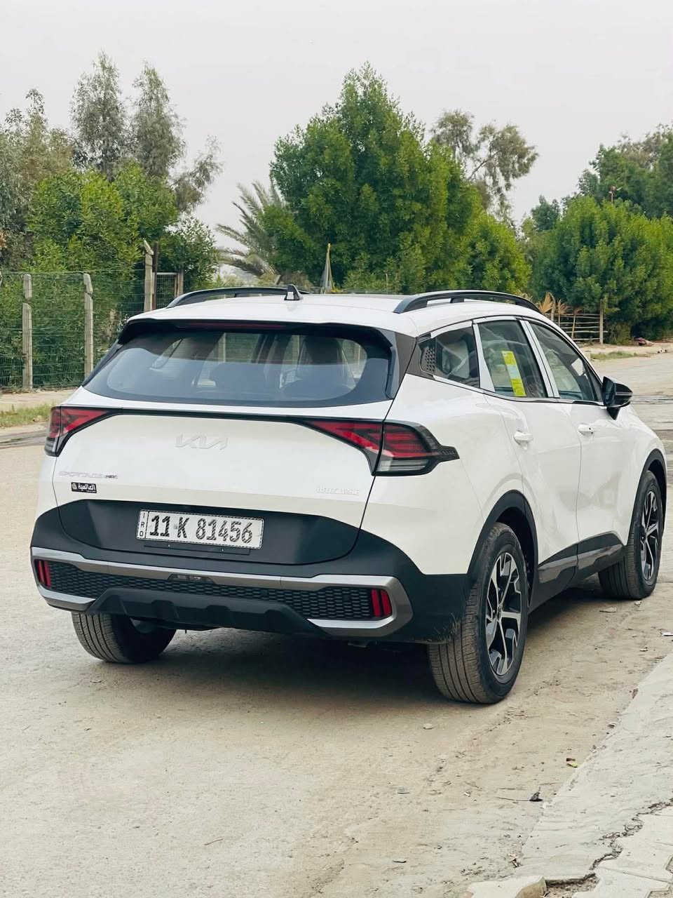 للبيــع كيـــا سبورتج هايبرد ♕2025♕
محجوزة للمصرف  راعيه بغداد مقترض وكفيل اخوان نفس البيت
(تباع بوكاله لحين اكتمال الاقصاد)
فــول مواصفــات اعلى فئه ♡لارج♡
 بانوراما ♕ 4 ♕ كامرات
كشنات كهرباء وتدفئة وتبريد
 وخزن ذاكرة كير ماوس
صندوق كهرباء يعني مفولة للأخير
السعر ♕205$♕وبيه مجال
مكان السياره/بغداد  البلديات 
للاستفسار اتصل 
*********** ما متواجد بالفيس اعتذر ما ارد
