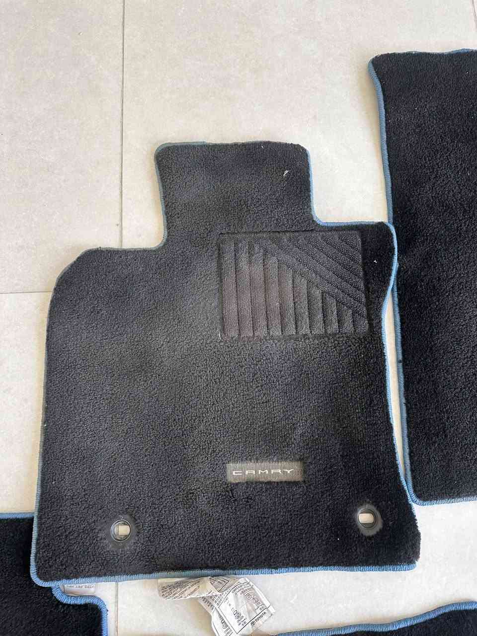 السلام عليكم
كاعيات كامري من موديل 2018 لل2024

وفراش جنطه الاصليات السعر 85

مكاني بابل المسيب ***********
