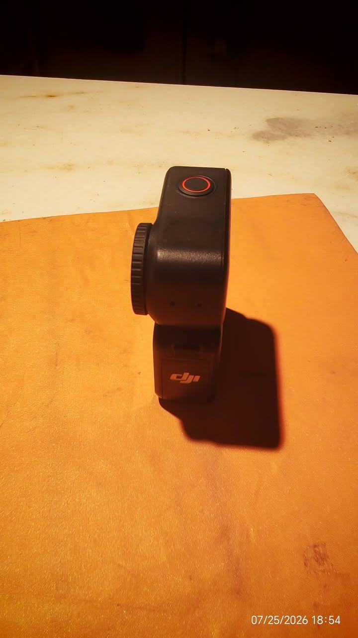dji osmo nano للبيع
مستعملة قليل كلش  رايدها ب ٤٠٠ الف 
غراضها كاملة مكاني الشعب 
***********
