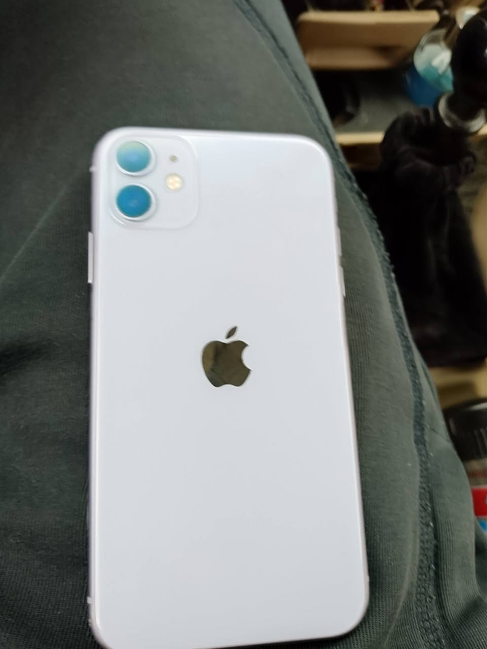 السلام عليكم
ايفون 11
مبدا شاشه اصليه وصار بيها هاذا الفطر ما يضر شي 
ذاكره 128
بطاريه 70
سعرو 170
***********
