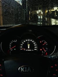 كيا سورنتو 2014 للبيع فول مواصفات  ترحيب  بصمه داخل صاج  تبريد ثلاث قط...