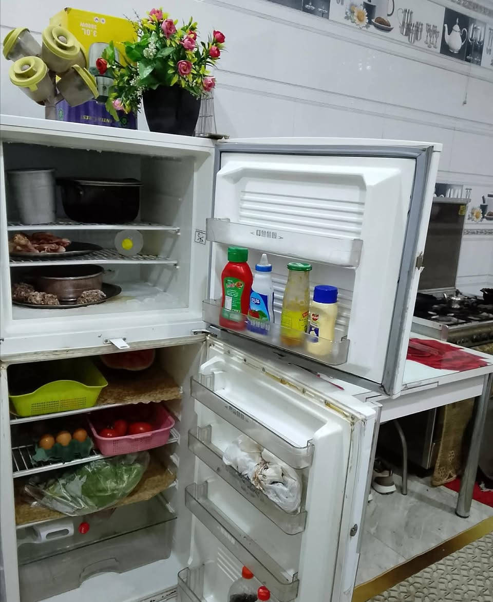 ثلاجة شغالة السعر 125 وبيها مجال المكان/حلة شارع 80 شراي خاص


**إذا كنت صاحب هذا الإعلان وتريد حذفه لأي سبب، رجاءا أرسل رسالة إلى الدعم الفني**