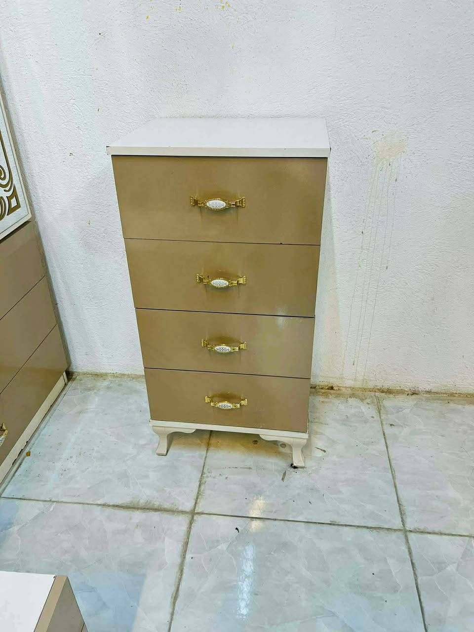 للبيع


**إذا كنت صاحب هذا الإعلان وتريد حذفه لأي سبب، رجاءا أرسل رسالة إلى الدعم الفني**