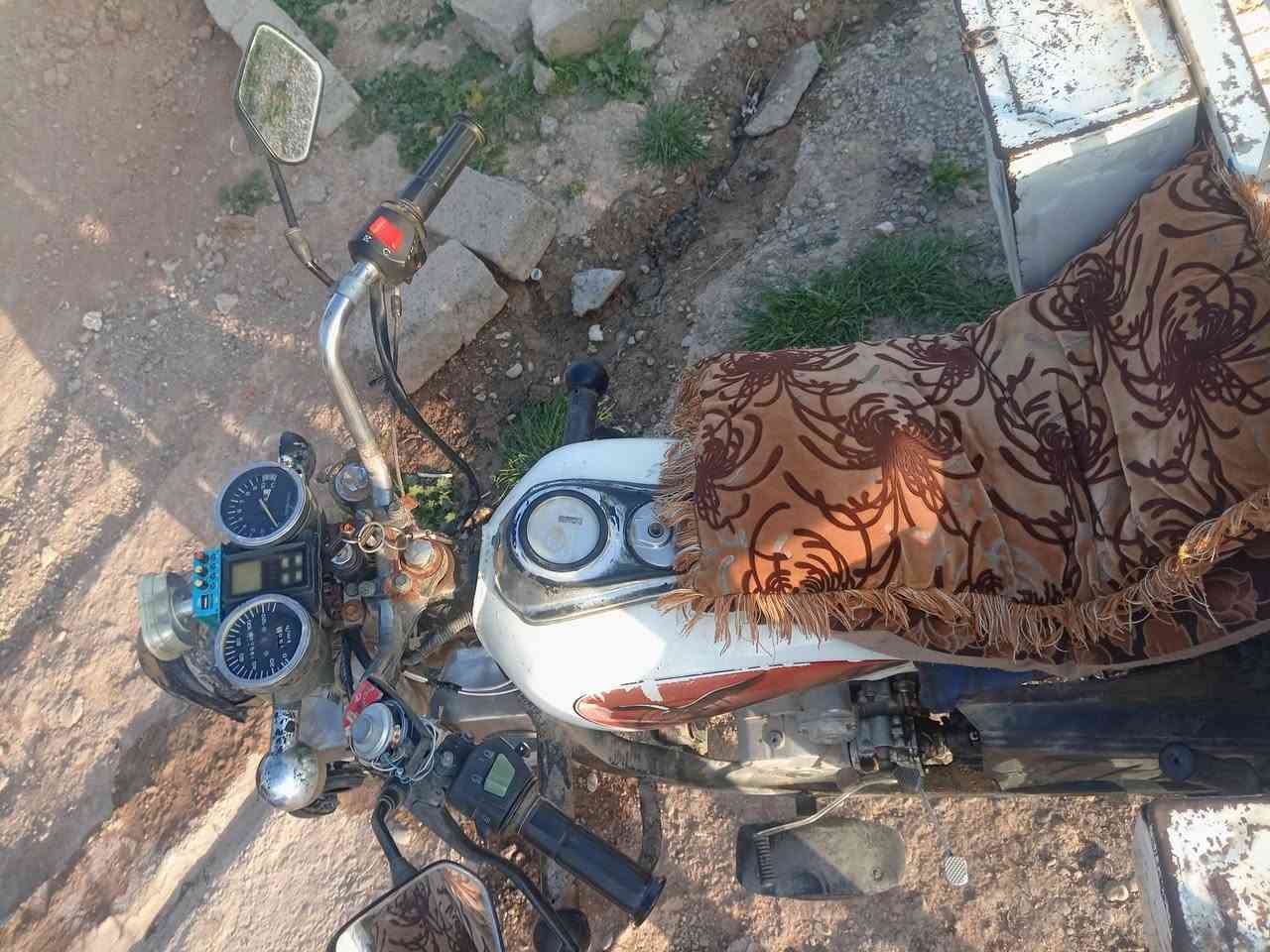 سلام عليكم وستوتة للبيع اي نقص مابيها شغالة كهربايات شغالة بحرك صوتو حلو السعر مليون ومية وبيها مجال مكان الحويجة


**إذا كنت صاحب هذا الإعلان وتريد حذفه لأي سبب، رجاءا أرسل رسالة إلى الدعم الفني**