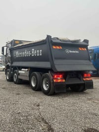 اكتروز وحش 2017 للبيع طخم تاير جديد محرك 3951  فول مواصفات  0750479057...