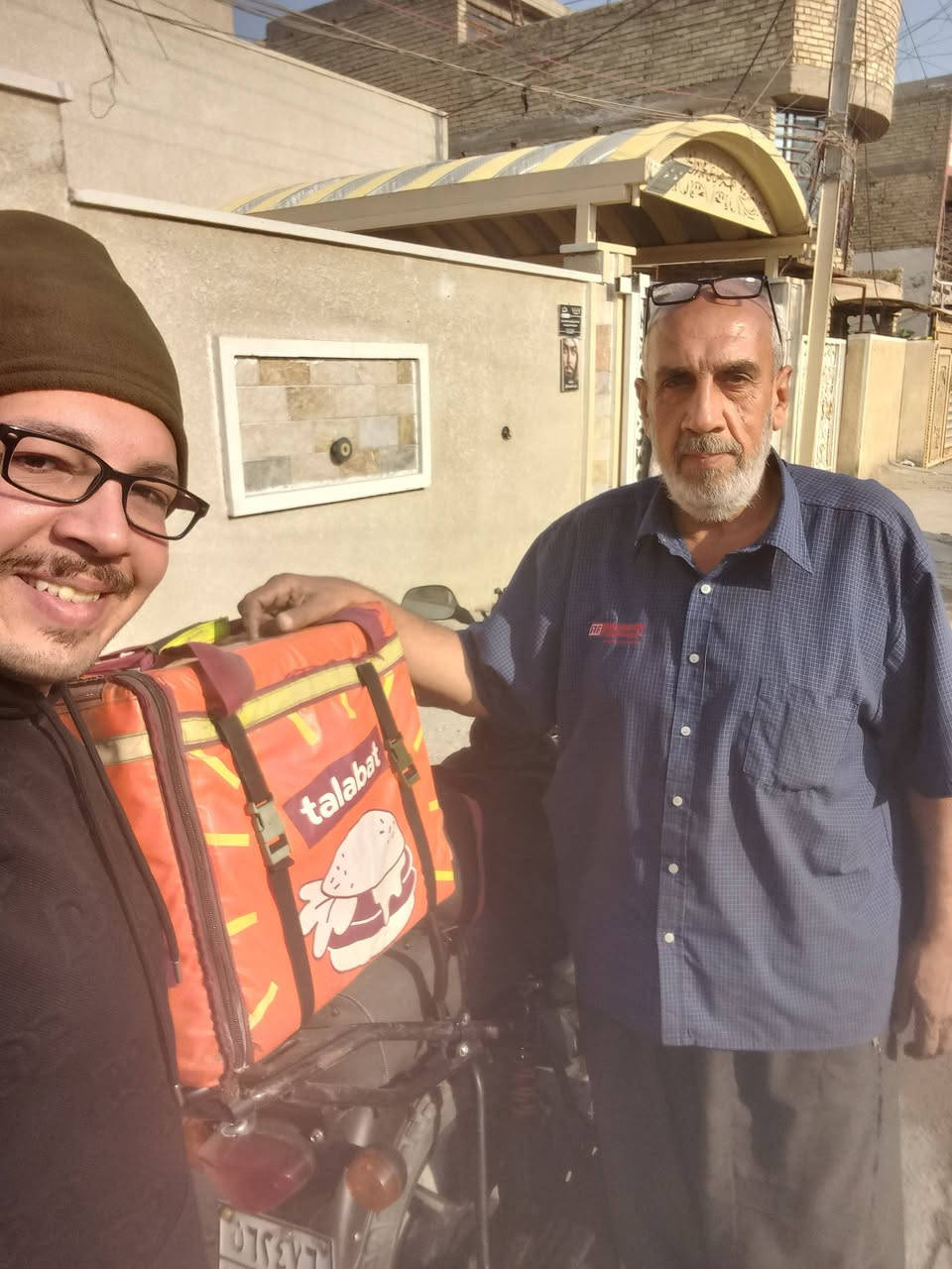 السلام عليكم اخوان باجر انشالله الثلاثاء بالكرخ بمارت السيديه بعد صلاة الظهر الى الساعه ٧ ليلا..ابو رحمه الاسكافي *********** .
