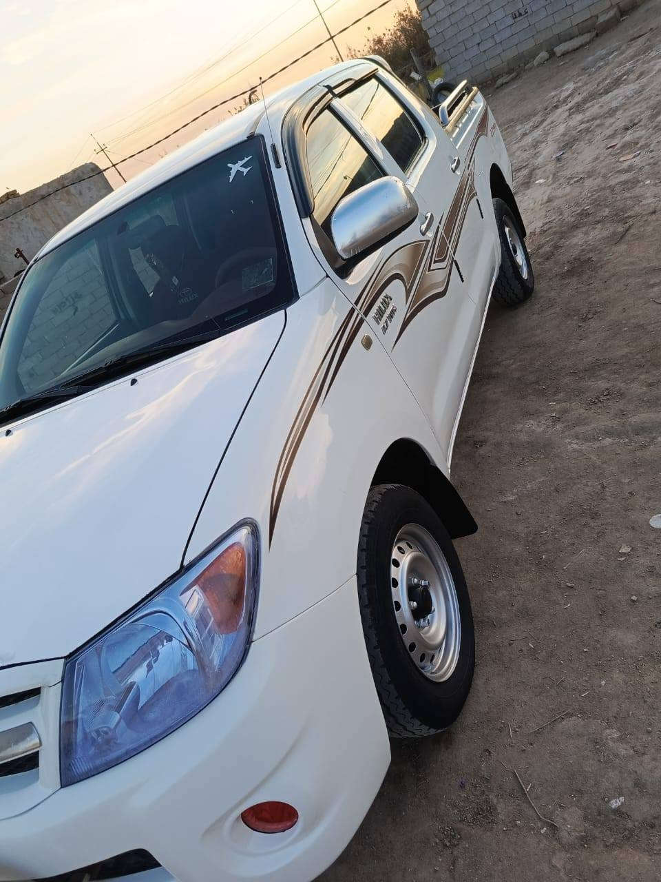 للبيع فلاونزه موديل 2006 كويتي شاصي 19 مكفوله رقم بصره مشروع وطني مميز محرك كير كفاله طخم تايرات جدد كهربائيات شغاله سعره 120 شراي يتصل ***********
