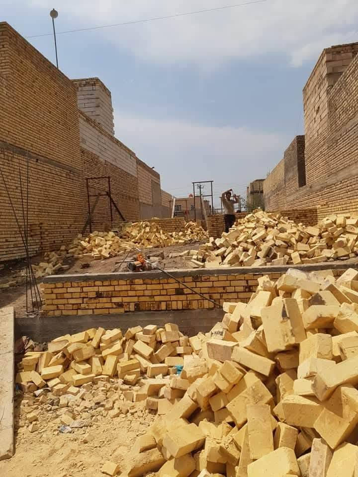 السلام عليكم أخوكم امجد ابو عباس الخلفه لكل انواع البناء الطابوق والبلوك والفرمستون والعكاده كادر متكامل والالتزام عملنه بلمقطوعه وبليوميه العنوان الناصريه المركز للاتصال ***********اخوكم امجد ابو عباس
