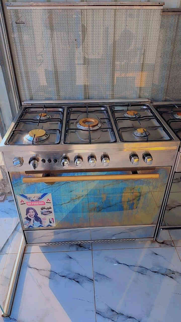 طباخات للبيع 
نضافة فول 
كلشي شغال بيهن 
وضمان سنة 
الموقع خان بني سعد شارع محلات العلوة 
***********
