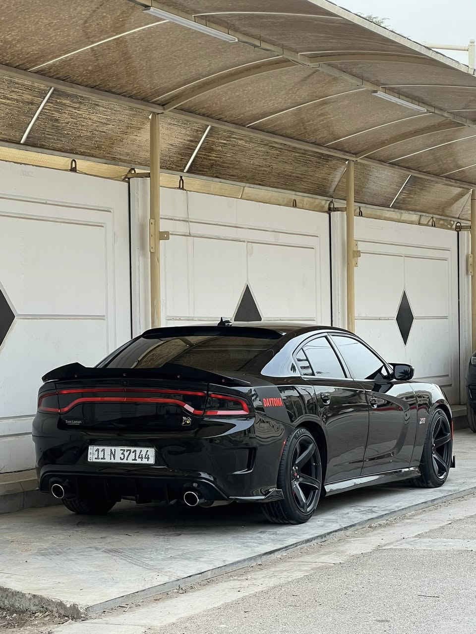 جارجر SRT 2022 لون اسود 
السعر 226 وبيها مجال 
رقم بغداد
بسمي
مكاني بغداد *********** الخاص مغلق

المواصفات فول 1/1 عدا الفتحة
المحرك 6400 🐝 
دركة ار بي ام
رادارات جانبية 
داخل احمر 
كشنات كنتارا مختم 🐝
ماشية 15 الف حقيقي 
فجوج 6  (برمبو ) .
كاميرا خلفية . . 
كزوز نغمة حلوة 
حساسات خلفية . 
ويل نجمة الخسفة القوية 
سستم صوت ALPINE . 
تشغيل عن بعد . 
مقاعد رياضية. 
نظام خرائط GPS . 
شاشة كبيرة قياس 8.4 أنج اوپشنات SRT 
تدفئة ستيرن . 
شفتات استيرن . 
لايت LED

حادثه بنيد + جاملغ خلفي فقط
