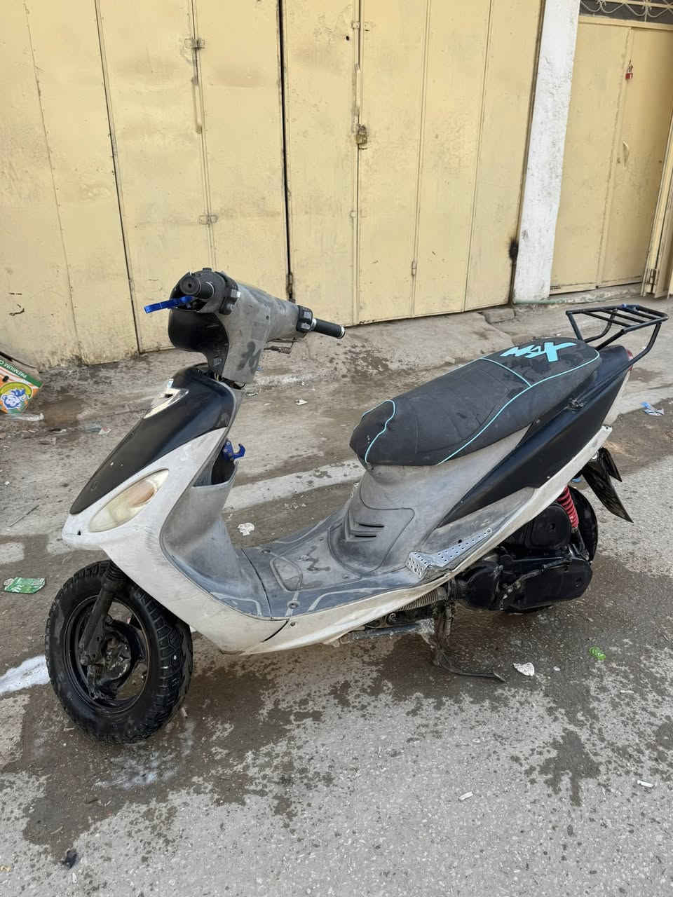 السلام عليكم ماكس منغولي للبيع مكينه 55 السعر 300 وبيه مجال بسيط ‭٠٧٨٥ ١٢٧ ٤١٩٩‬
