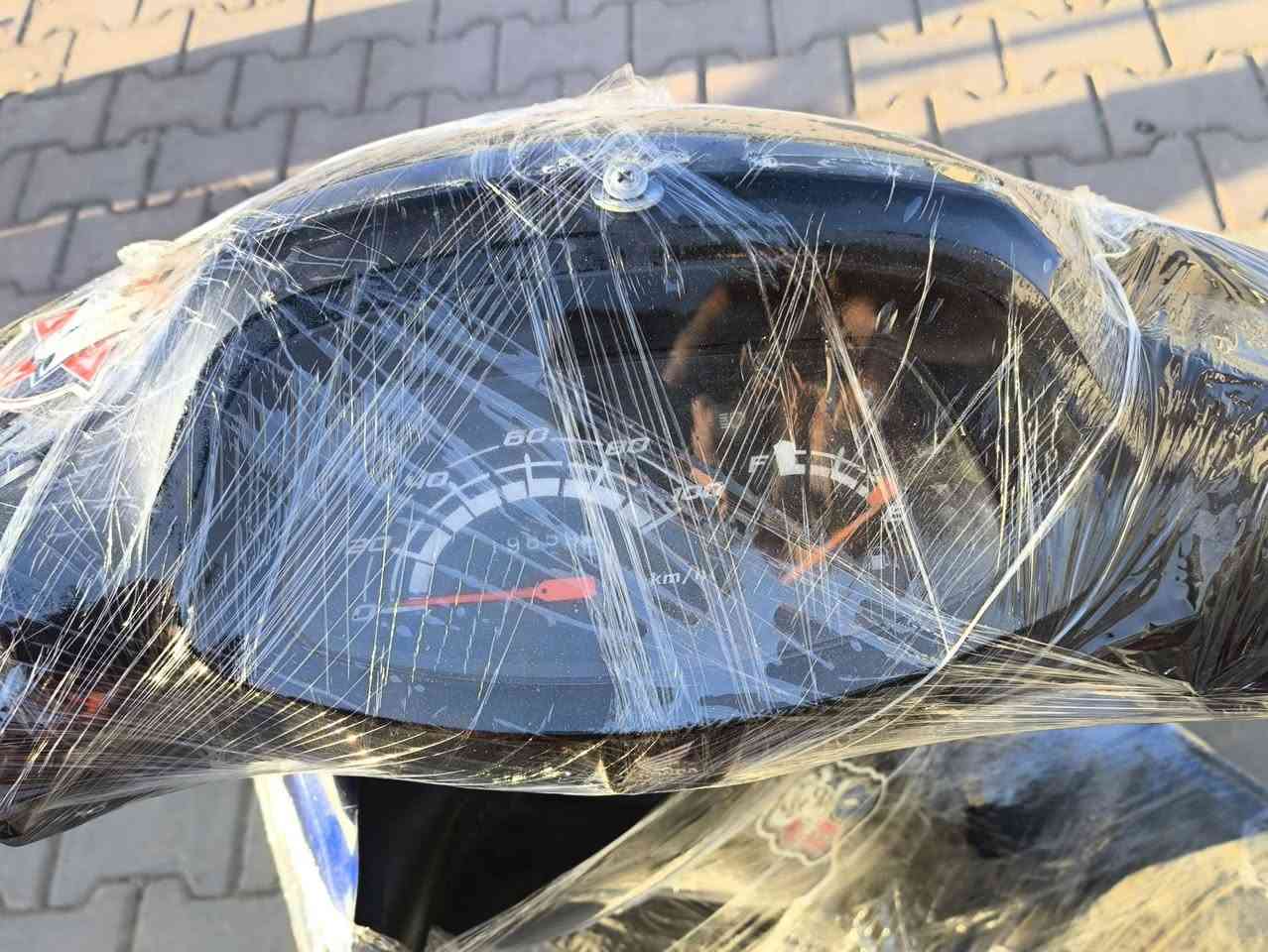 سبايسي ياباني فول الفول سرعه100حيل نضيفه نكره سلف كلوبات اشاير كهربائيات كله شغاله تخم تاير جديد قايش جديد دراجه حيل حلوه للبيع او مراوس السعر250بيها مجال كلش قليل مكاني كركوك***********
