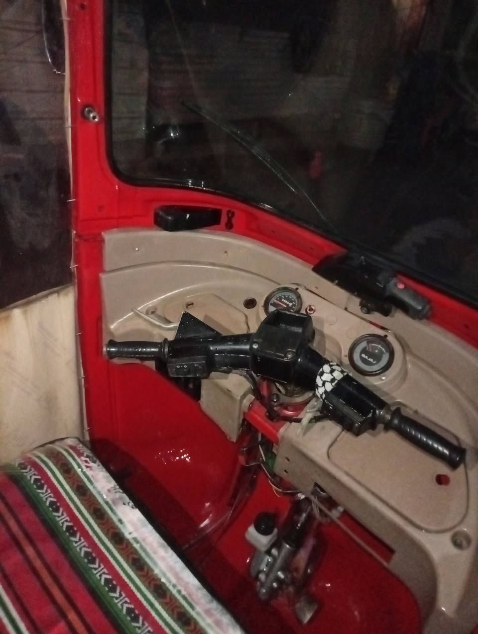 تكتك للبيع موديل 17 بس أوراق 18 المصطفى جاهزه كلشي مابيهه ثلاث ملايين وميه 3100 مكاني بغداد البلديات ***********
