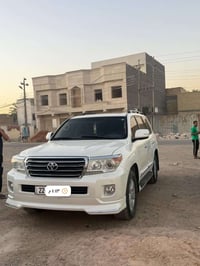 لاندكروزر 2012 كفاله عامه شركة جيهان رقم اربيل مضلل اصولي  باسمي تحويل...