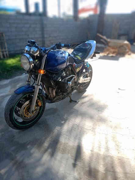 سيبي فور موديل 2006 مكفوله كفاله عامه اوراق موجوده كمرك مدفوع وصل مرور موجود السعر 1650 وبيهه مجال مكاني بغداد البياع ‏‪0786 686 0086‬‏
