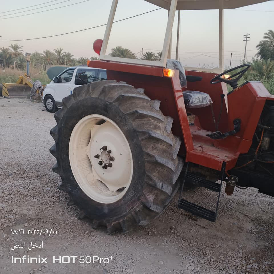 السلام عليكم ماكينه للبيع 780 مصلحة تصليح جديد ماكينه خير من الله محرك جديد كير مكفول كهربائيات شغالة شرط تصليح درجة اولة رقم سنويه قادسيه بس راعيها ما اندلة ***********
