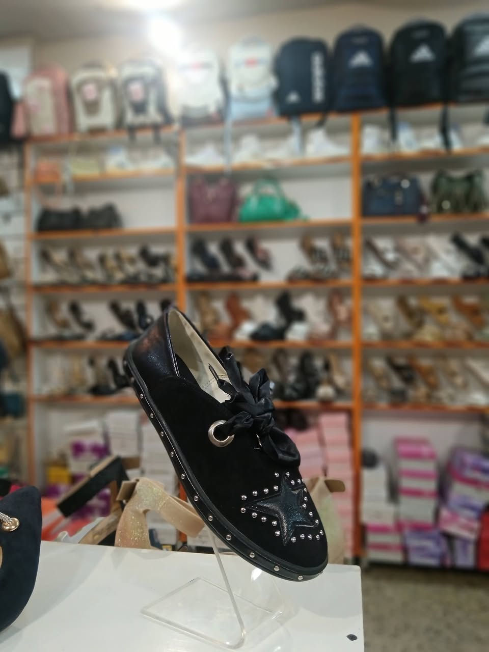 عروض الكنز للاحذيه والحقائب النسائيه  
حذاء نسائي فلات. 
سعر القطعه 3الف
سعر القطعتين 5الف  وكميه محدوده
القياسات من 37الى41 
العنوان الأنبار قضاء هيت مقابيل بلديه هيت الجديده مباشر الاستفسار *********** او *********** وكُل الهلا بيكم#الانبار_قضاء_هيت
