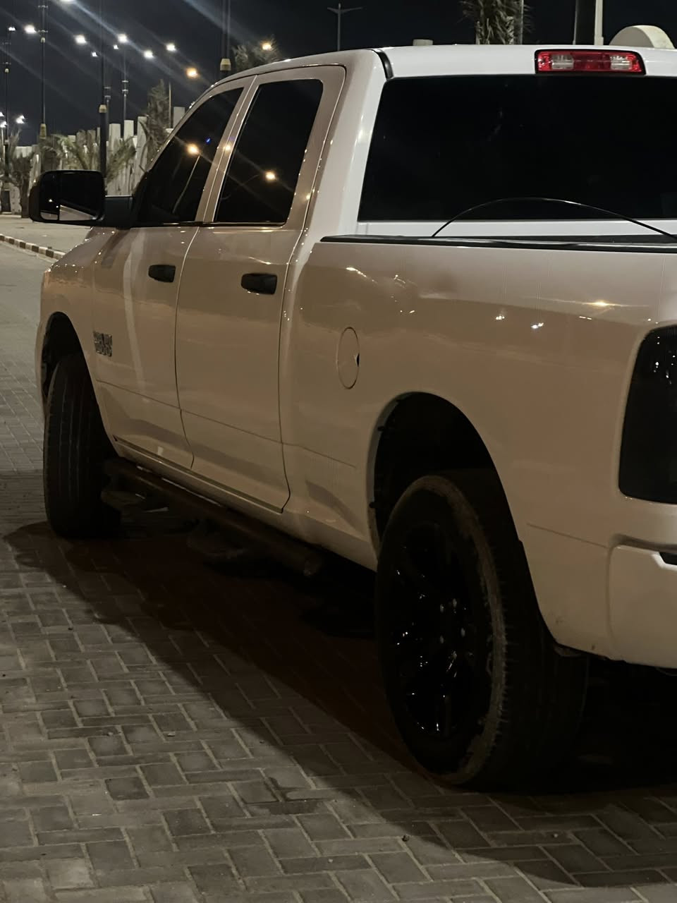 دوج رام ادوات 2020
السلام عليكم 
دوج رام هيمي ادوات مديل 2020

كفالة من كص عشائر سرقة وانتربول

ماشيه 99 فقط مكينة كير حدادة كفالة شرط كارتون 

بوجهك للتسجيل سيارة جديدة كارتون 

بانزين وشادلها منظومه غاز يعني شلعه وصرفيه انسى 

جاهزه للأخير بدون أي نقص

السعر 120 وبيها مجال 

مكاني بصرة *********** بخدمة الشراي
