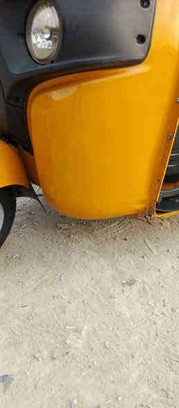 سلام عليكم تكتك للبيع 21رقم تحويل مباشر كشر كفاله معمر بس الدوس محرك جديد مبدل بي بستم وزنجيل سعرهه 7وبيهه مجال حك الجيه مكان التكتك بغداد حي البتول قرب فلكه حي النصر تواصل ***********
