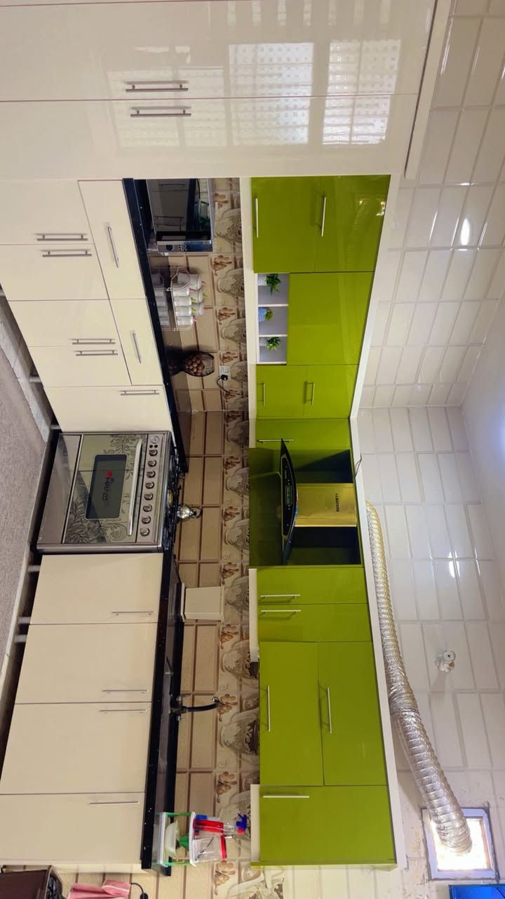 بيت طابو زراعي سند 25للبيع
طويريج /الحولي /مقابل حي العسكري :شارع نظوري 

بالتحديد قبل حلويات الحمداني

المساحة 250م 

بناء حديث درجه الاولى 

طابق واحد 

غرفتين نوم 

وصاله كبيره

واستقبال كبير 

مطبخ 

وصحيات داخليه وخارجيه 

كراج وحديقه 

كما موضح في الصور 

لمعرفة السعر 

مراسلة الصفحة 

الاتصال على الرقم  ***********
@لجميع
