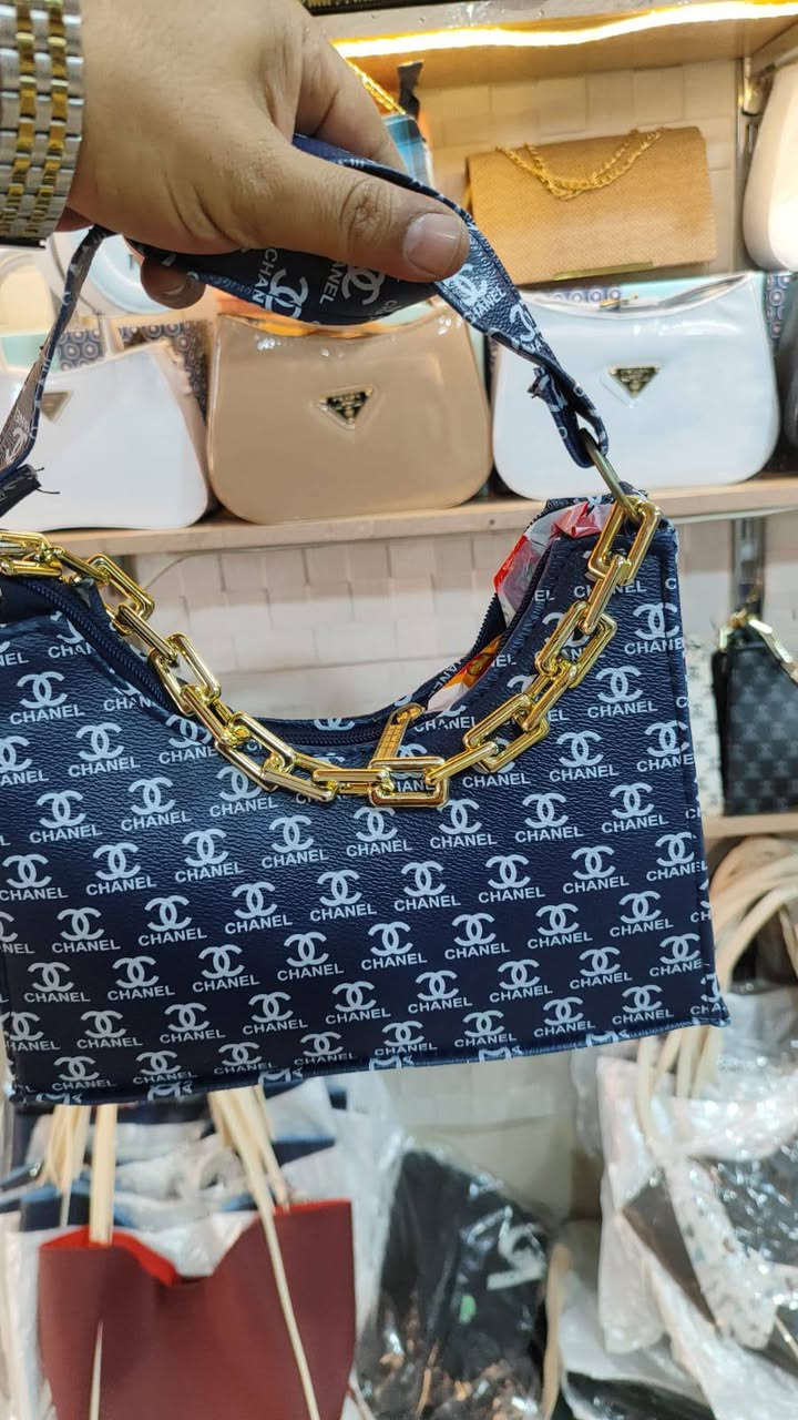 بنات لو تلحكن لو لا الجنطة ب 3ونص


**إذا كنت صاحب هذا الإعلان وتريد حذفه لأي سبب، رجاءا أرسل رسالة إلى الدعم الفني**