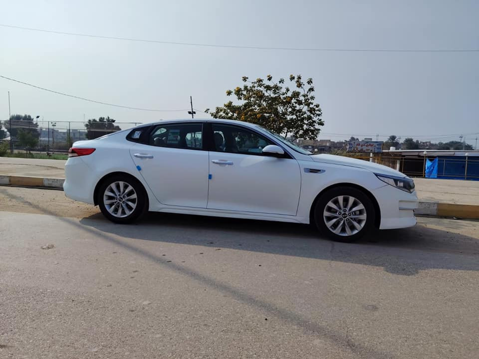 السلام عليكم
كيا أوبتما للبيع موديل ٢٠١٧ وارد أمريكي محرك ٢٤٠٠  ماشيه ١٠٥ ألف  رقم ذي قار بأسمي مشروع وطني رقم أنكليزي وهزه جديده يعني ما تخسر على أمداورها بس رسومات ٨٥ ألف  السعر ١٤٧ وبيها مجال للإستفسار الأتصال على الرقم ***********  العنوان ذي قار / الرفاعي
