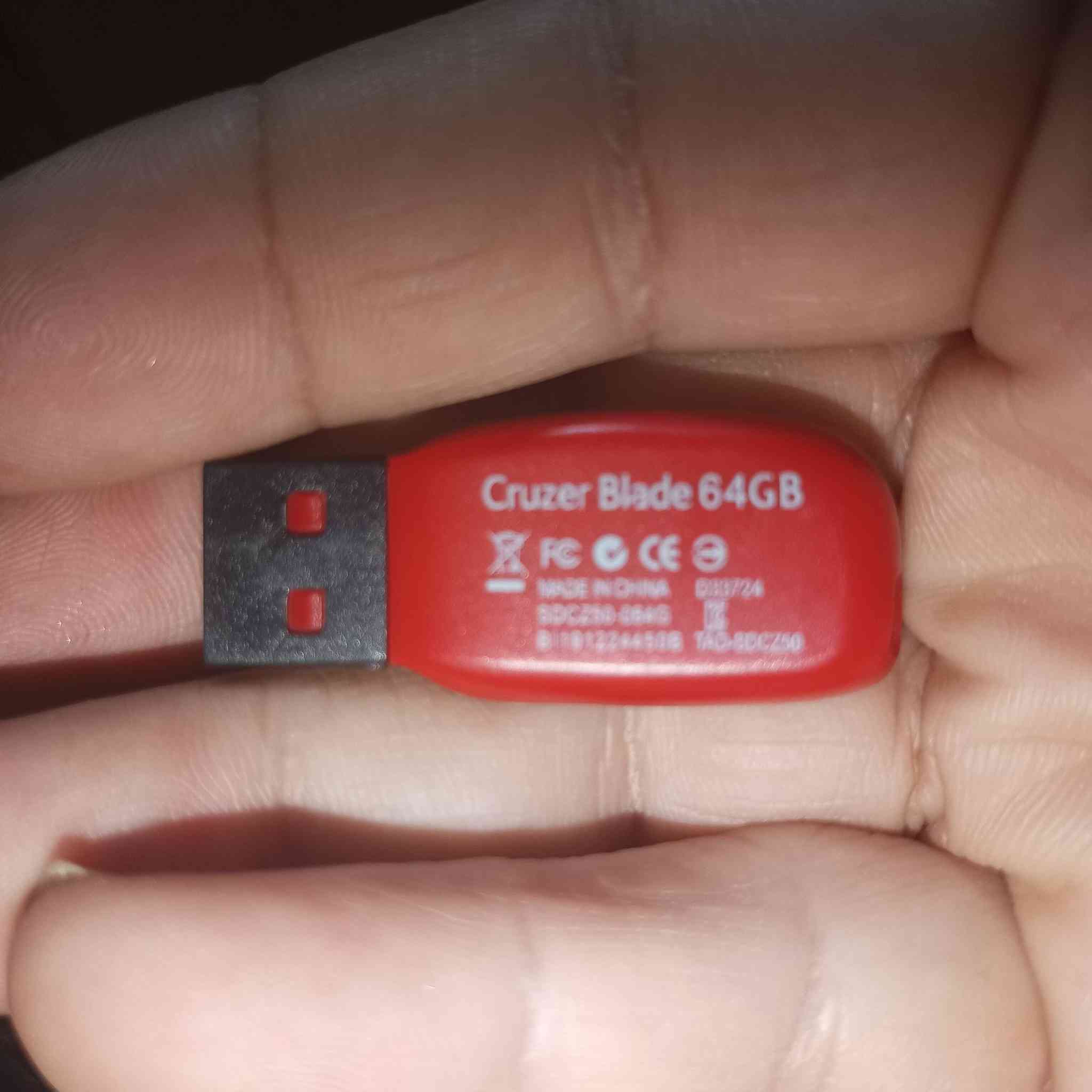 فلاشات سانديسك 64 كيكا فل
سعر القطعه ب4 الاف 
10 قطع ب40الف مع التوصيل


**إذا كنت صاحب هذا الإعلان وتريد حذفه لأي سبب، رجاءا أرسل رسالة إلى الدعم الفني**