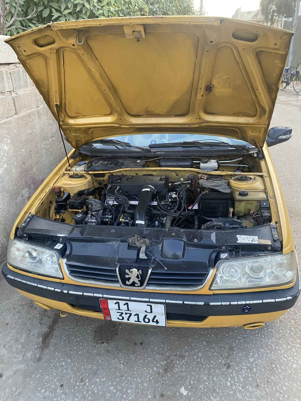 سلام عليكم لميس ١٥سيارة محرك ينقص عليه غرامات ينزلن من السعر ٥ورقات السعر ٣٤        
***********
