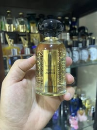 عطور للبيع • أسعار تحت الصور