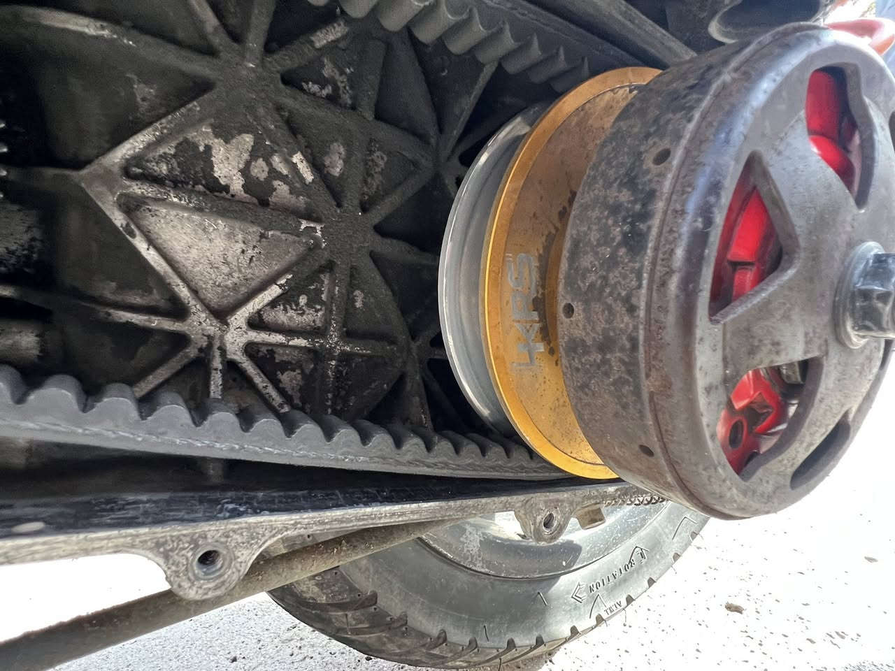 سكنس فحل خير من الله مكينه 59كلجات امامي وخلفي وصفاكه كله مطابق HKRSصالنصه رياضي دبل امامي وخلفي رياضي تزويدها  كدام عينكم وبيها شغلات هواي ما ذكرتها مكاني بغداد رايدها ب1600وبيهل مجال رقم ***********
