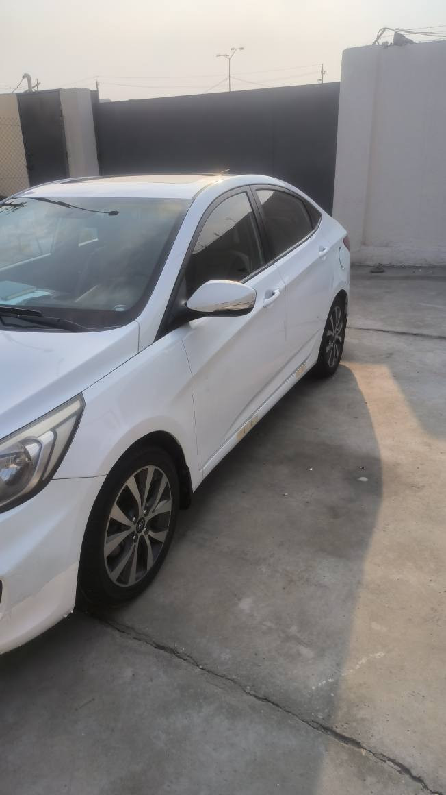 اكسند خليجي ٢٠١٦ مكينه ١٦٠٠ فول ماعده البصمه سويج ريمونت مسجل شاشه رقم جديد با اسمي ماشية ١٨٠ بيه بارد با الجاملغ قليل  مامتعوبه مال موضف  الاتصال على الرقم *********** البصرة, العراق
