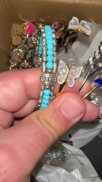 مجاني • عدد هواي • للفقراء والايتام