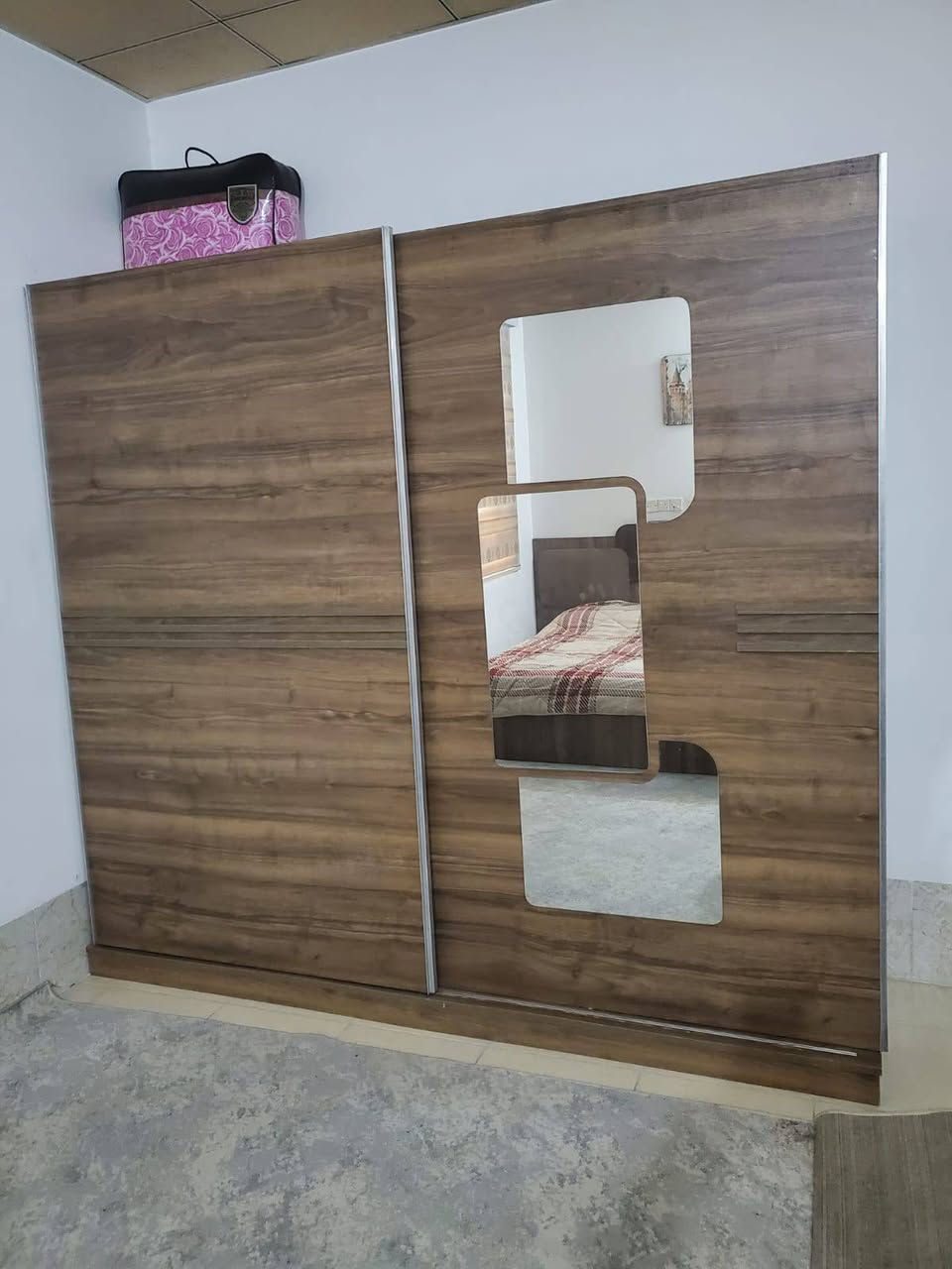 عرفه نوم ب هفلان ب270 بيها مجال


**إذا كنت صاحب هذا الإعلان وتريد حذفه لأي سبب، رجاءا أرسل رسالة إلى الدعم الفني**